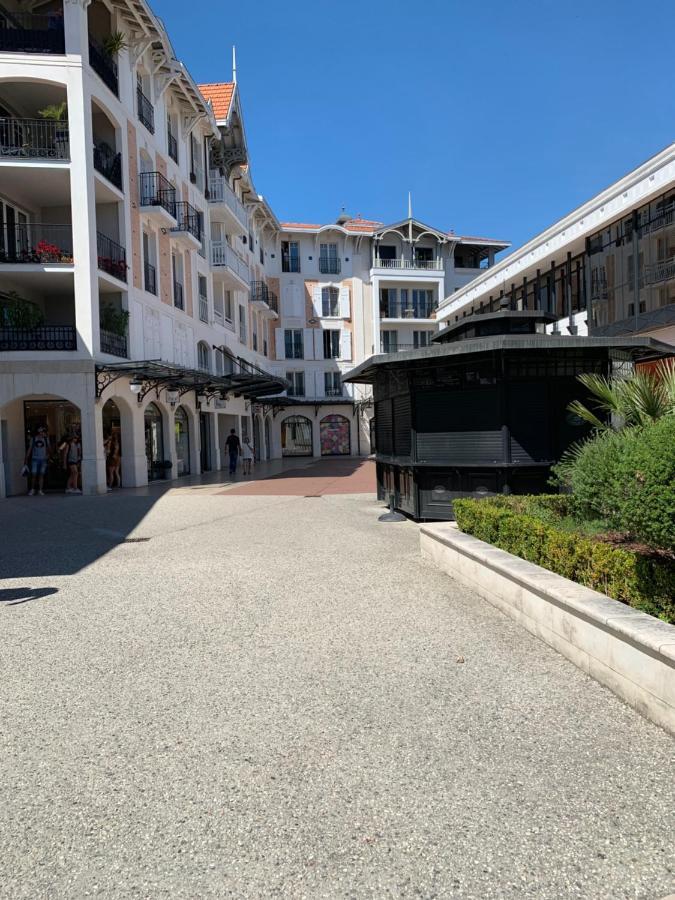 Le Central Plage - Commerce - Marche A 2 Pas Appartement Arcachon Buitenkant foto